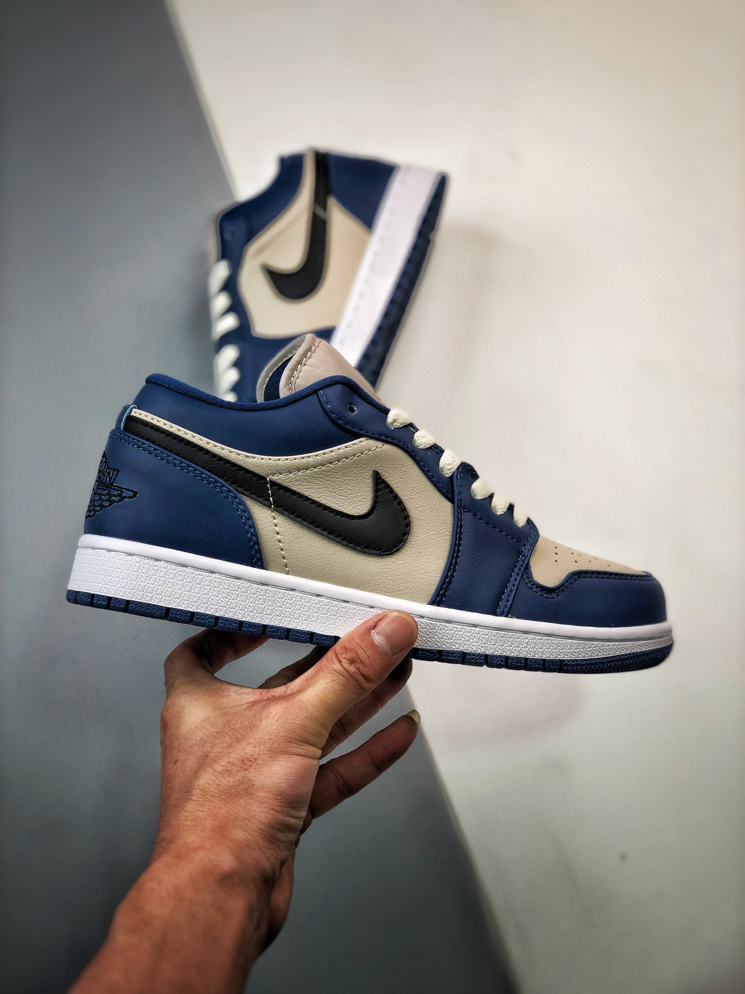 Air Jordan 1 Low Georgetown Navy Grey DC0774-402 For Sale