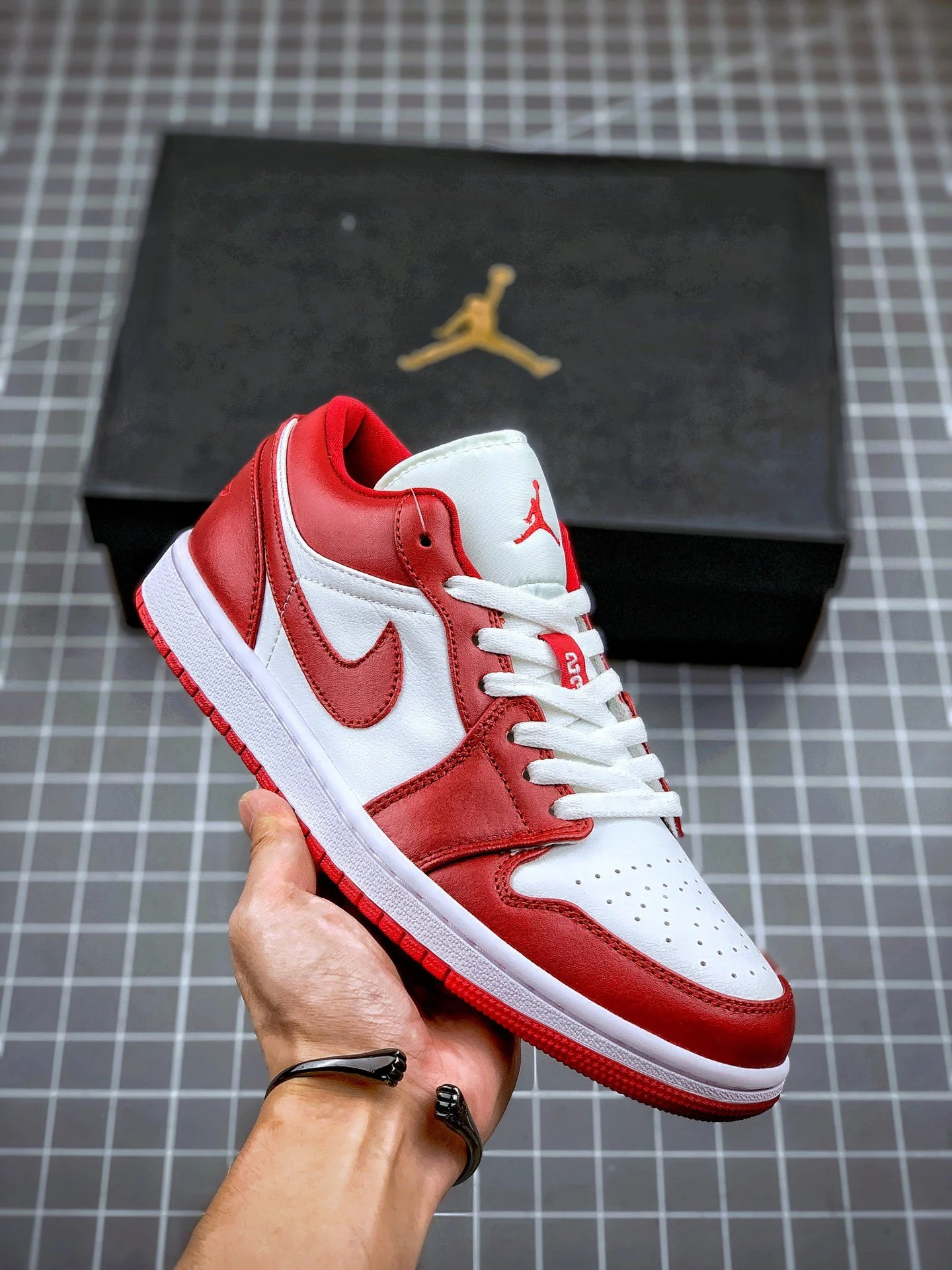 Air Jordan 1 Low Gym Red White 553558-611 For Sale