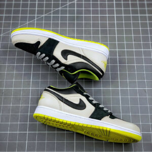 Air Jordan 1 Low Venom Green 553558-009 For Sale