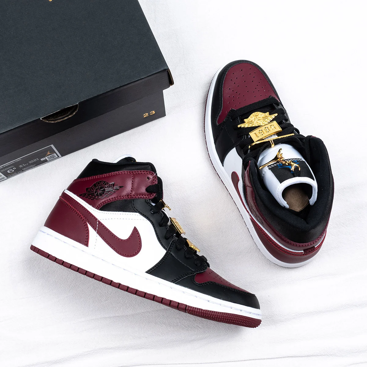 Air Jordan 1 Mid SE Gold Pendants CZ4385-016 For Sale