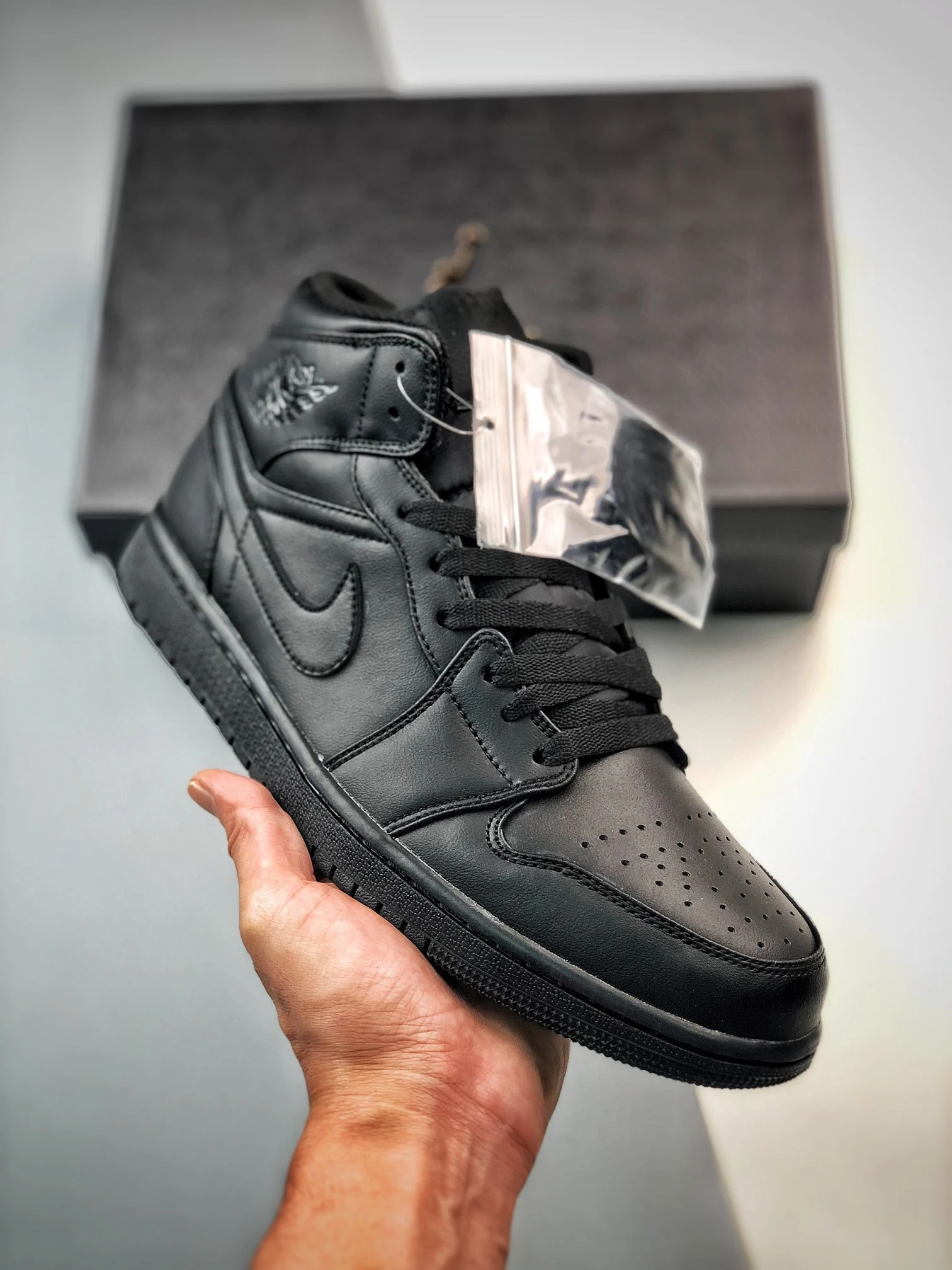 Air Jordan 1 Mid Triple Black 554724-093 For Sale