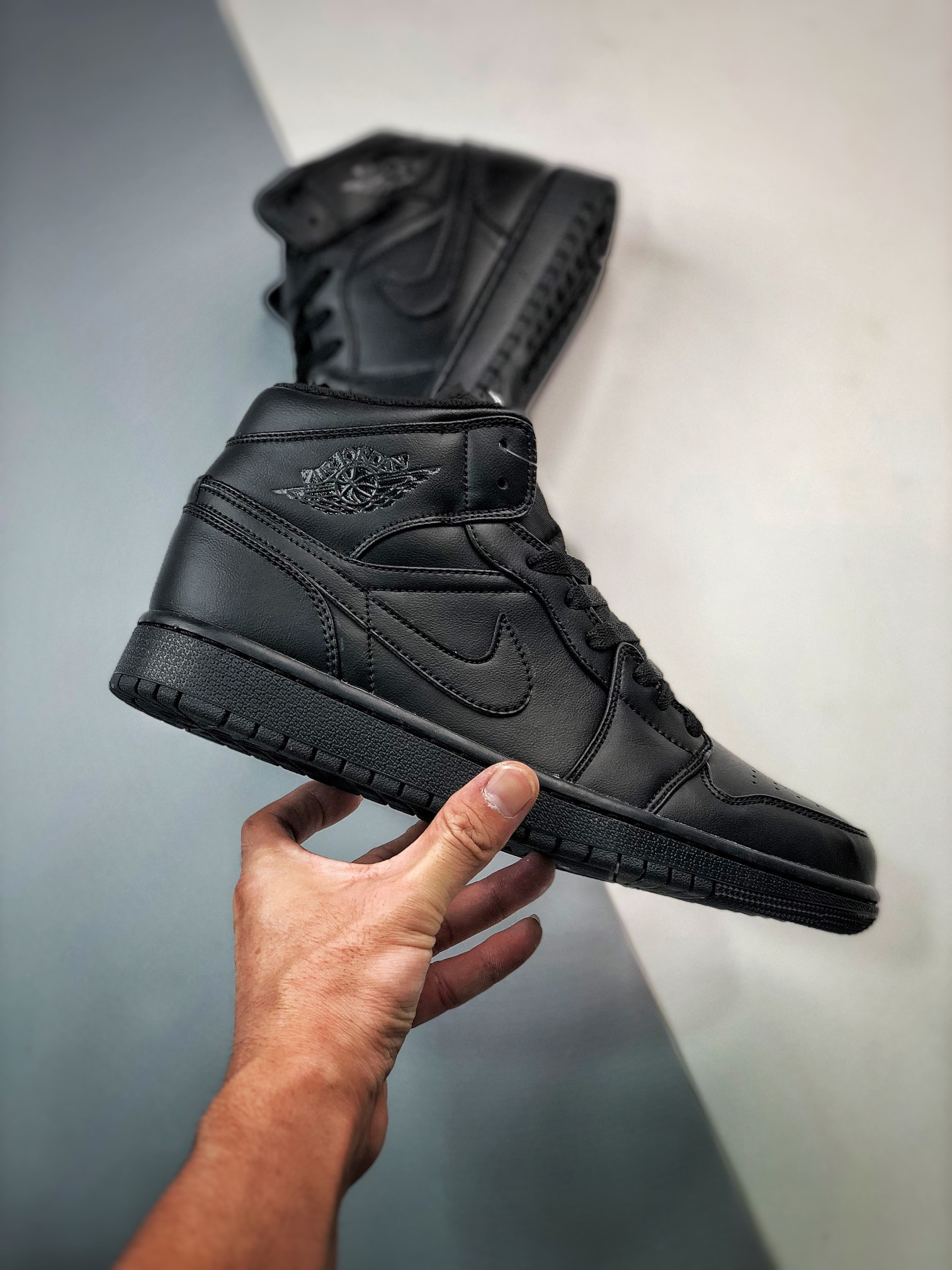 Air Jordan 1 Mid Triple Black 554724-093 For Sale