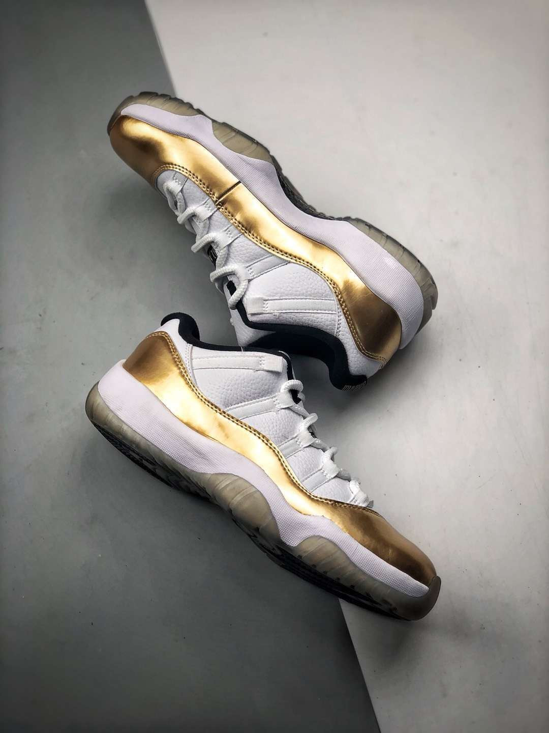 Air Jordan 11 Retro Low Closing Ceremony 528895-103 For Sale