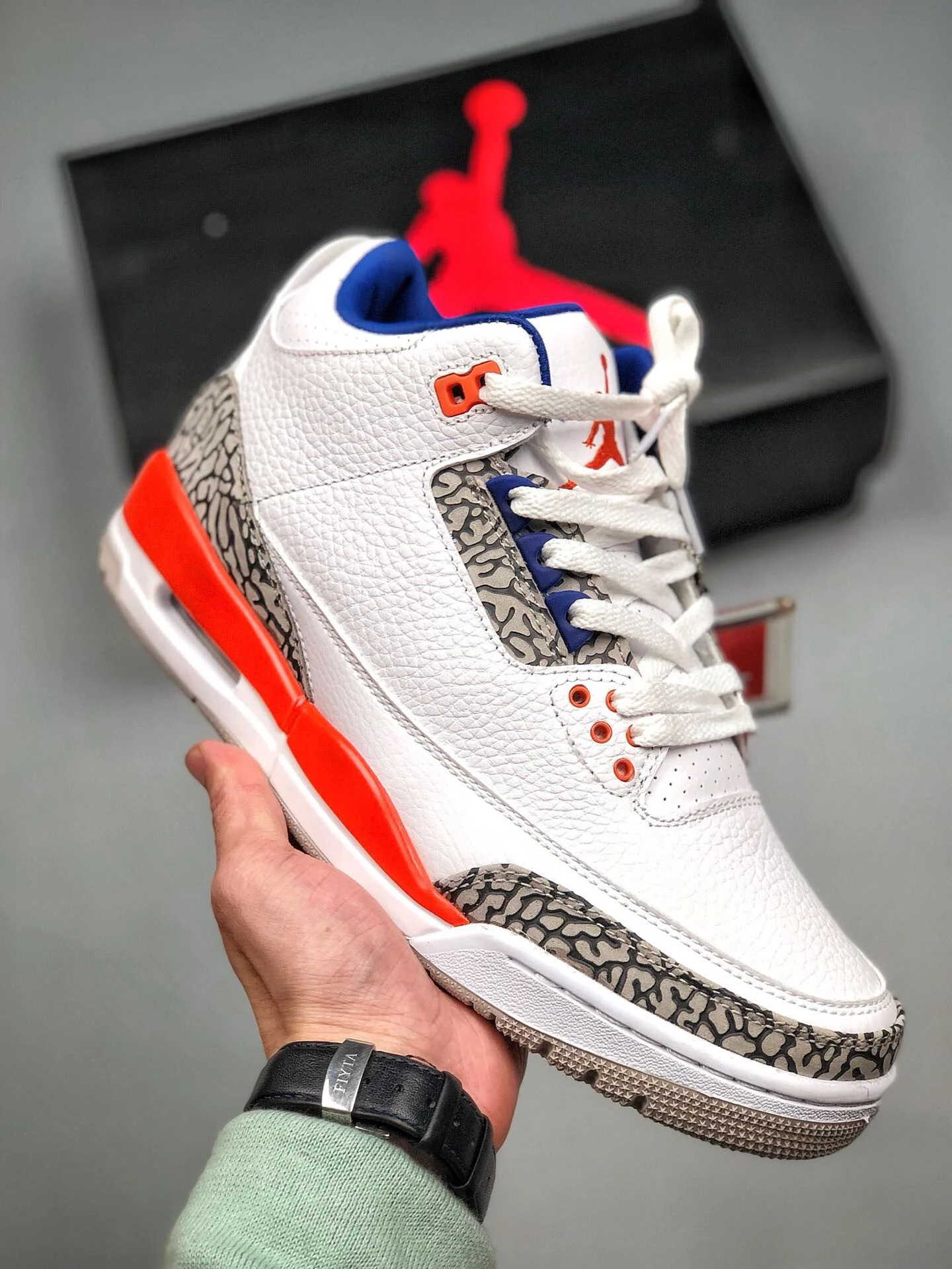 Air Jordan 3 Knicks White Old Royal-University Orange-Tech Grey For Sale