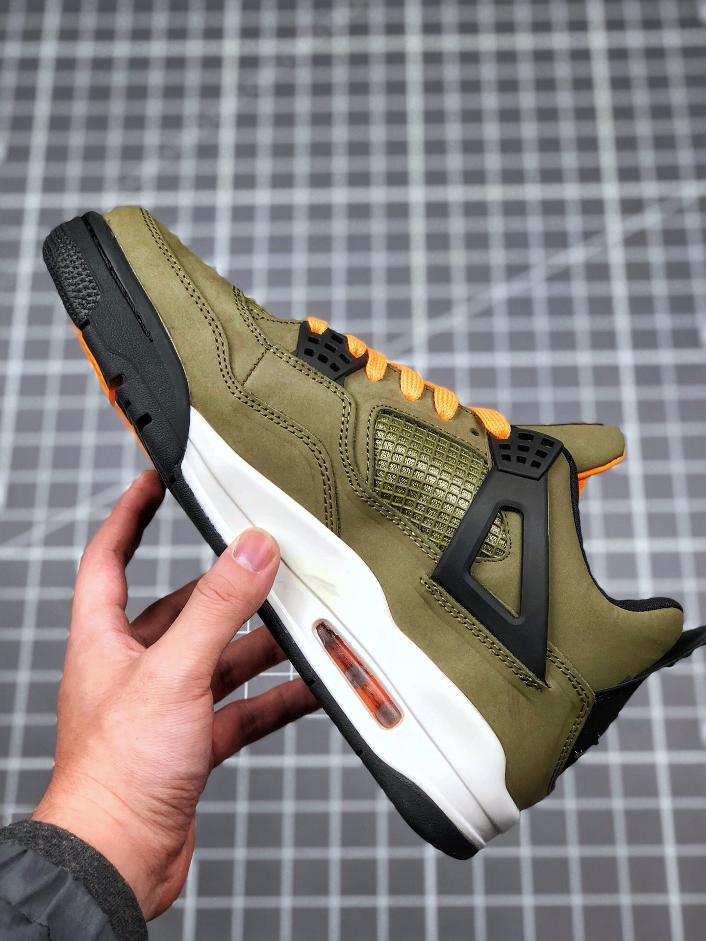 Air Jordan 4 Retro Undefeated Olive-Oiled Suede-Flight Satin For Sale