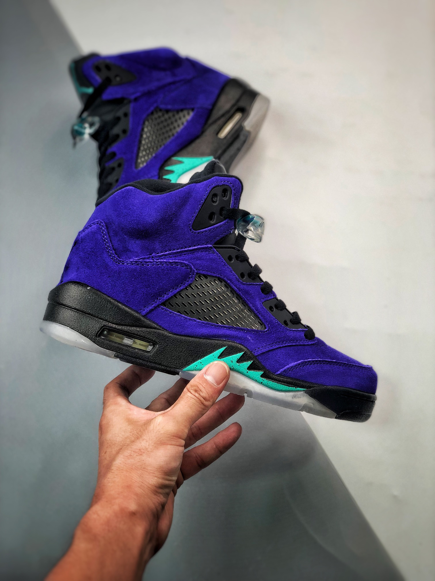 Air Jordan 5 Alternate Grape Grape Ice Black-Clear-New Emerald For Sale