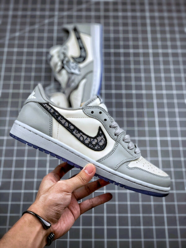 Dior x Air Jordan 1 Low Wolf Grey Sail-Photon Dust-White For Sale