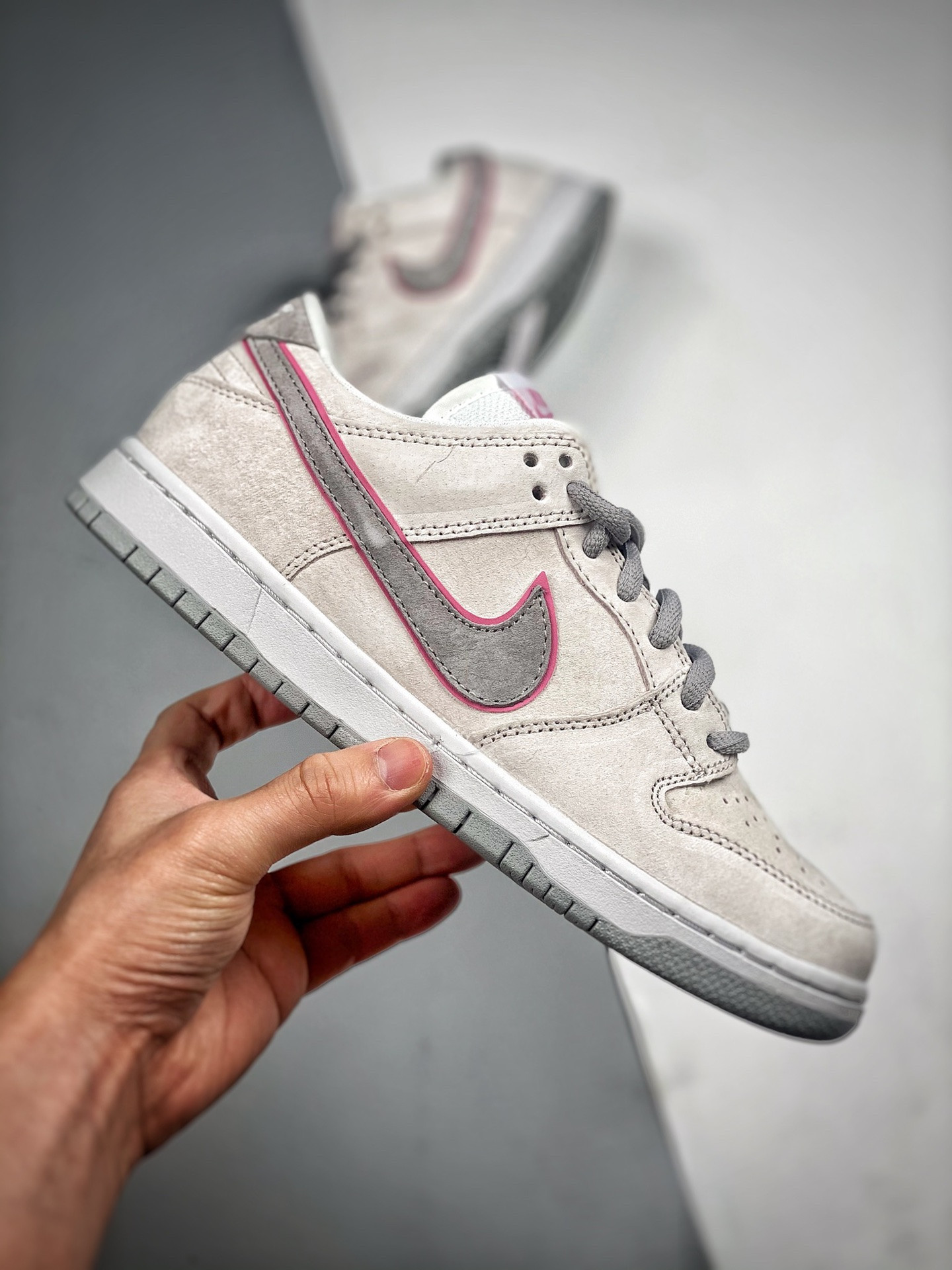 Ishod Wair x Nike SB Dunk Low White Perfect Pink-Flat Silver 895969-160 For Sale