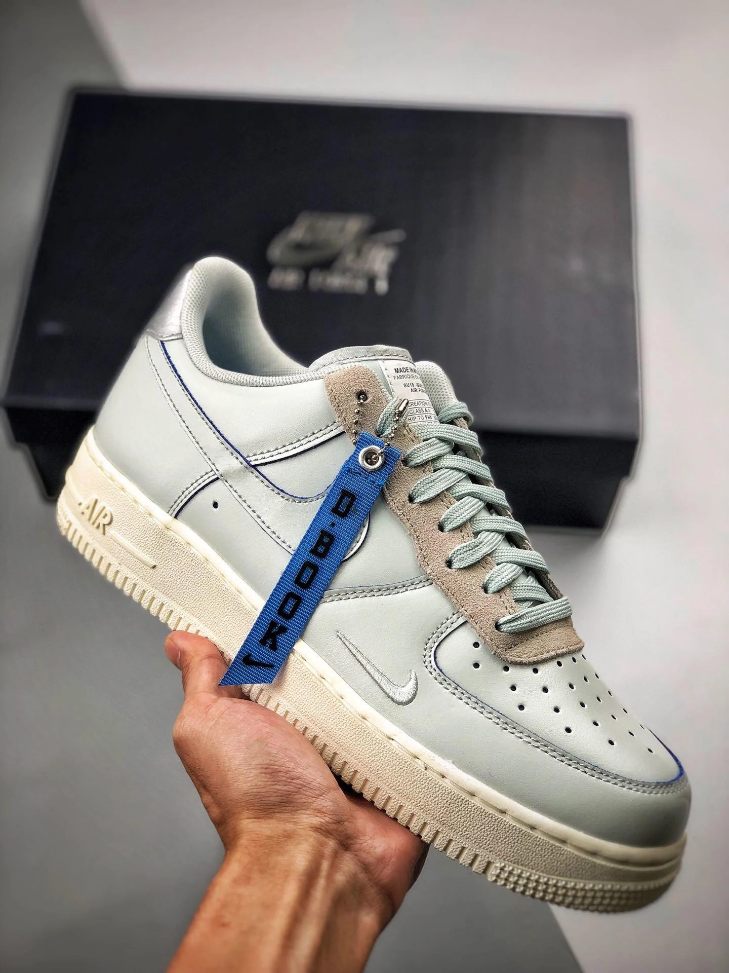 Nike Air Force 1 07 Lv8 Devin Booker X Moss Point For Sale