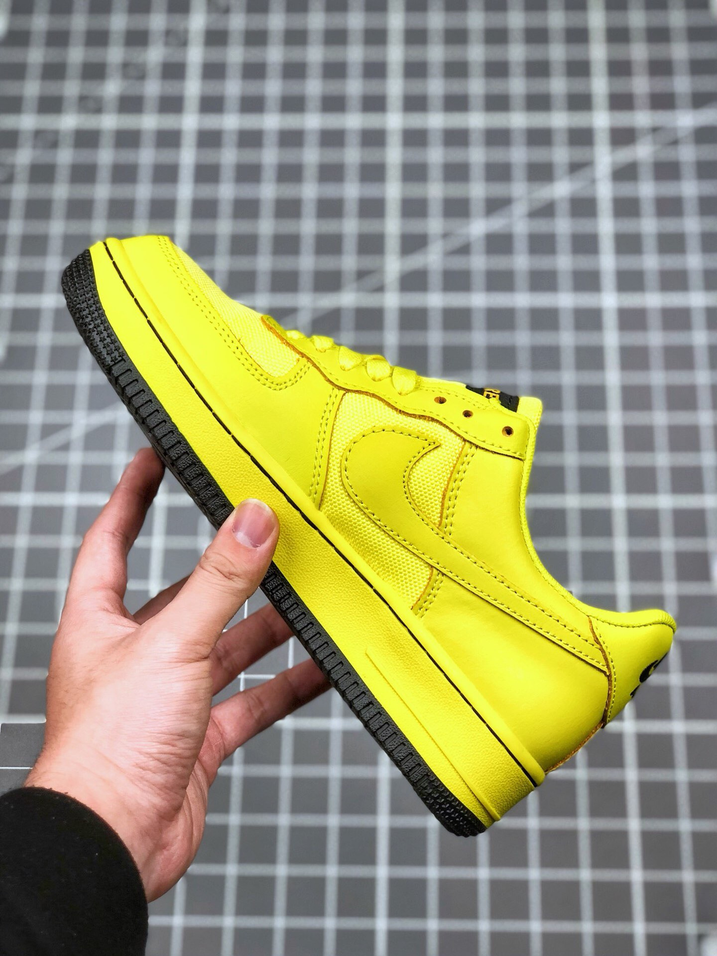 Nike Air Force 1 GORE-TEX Dynamic Yellow Black For Sale