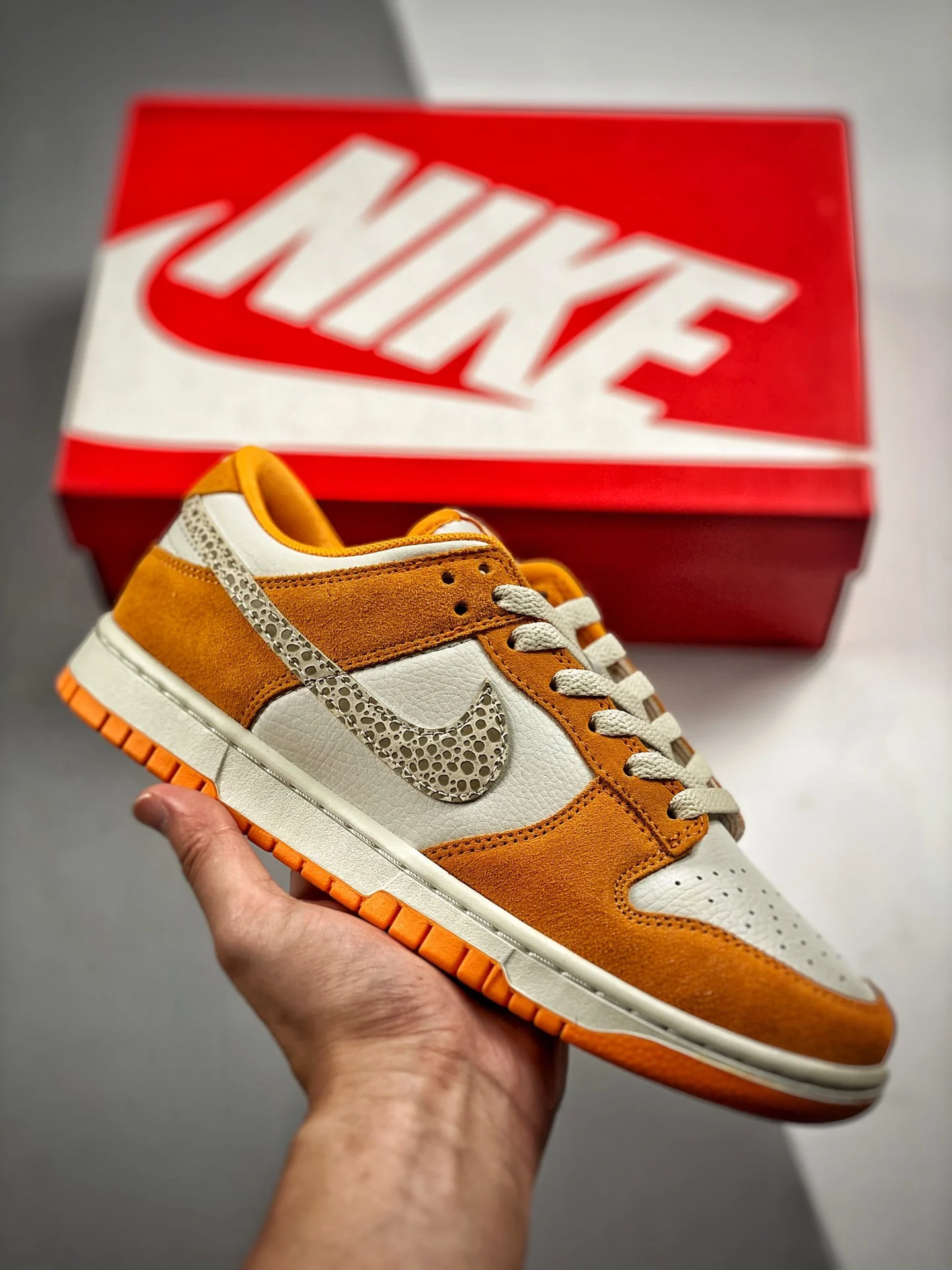 Nike Dunk Low Kumquat Light Bone Dark Driftwood DR0156-800 For Sale