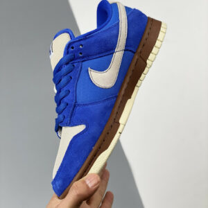 Nike Dunk Low Varsity Royal Mettalic Vegas Gold 304292-472 For Sale