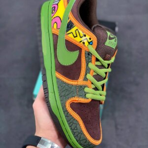 Nike SB Dunk Low De La Soul Safari Altitude Green-Baroque Brown For Sale