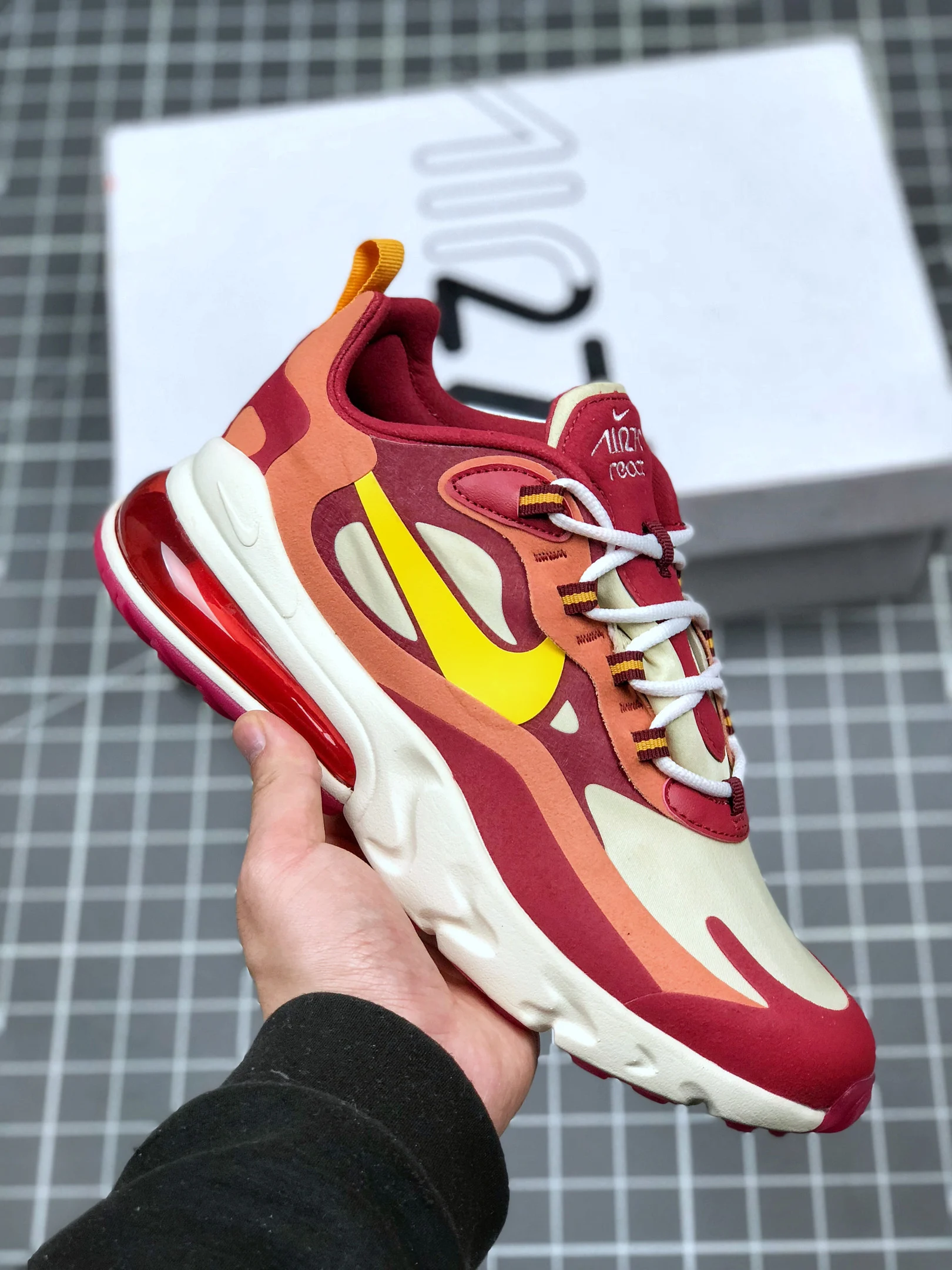 Nike WMNS Air Max 270 React Wine RedGold-White For Sale