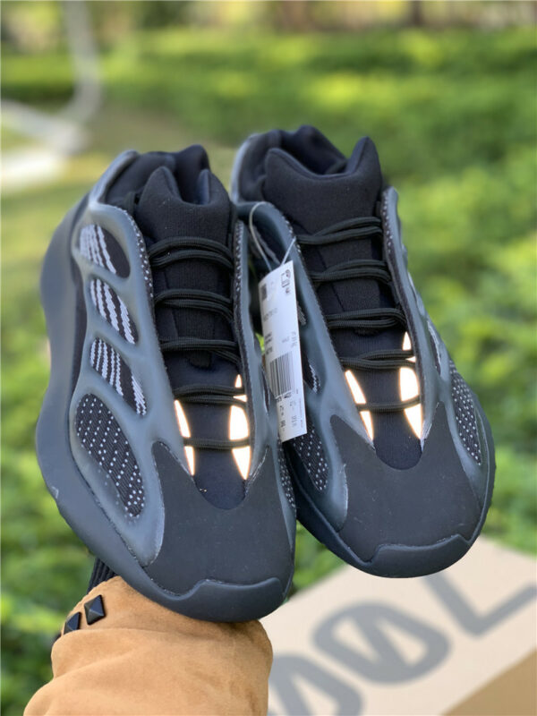 Adidas Yeezy 700 V3 Alvah H67799 For Sale